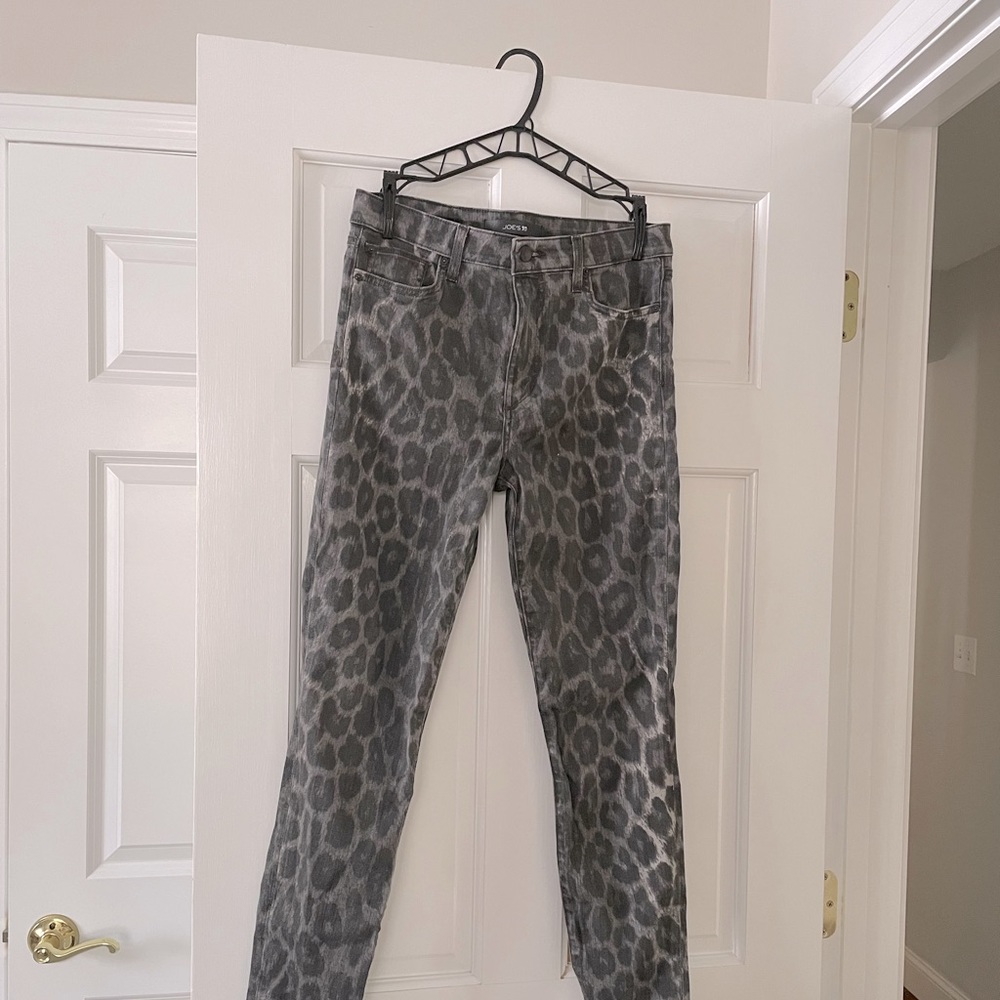 Joe’s jeans size 28